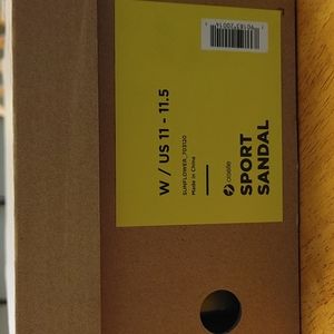 Oiselle Sport Sandals Size 11 New in Box